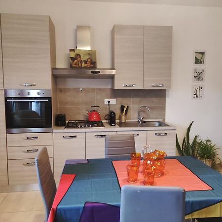דירות אולביה La Casa Di Luca מראה חיצוני תמונה