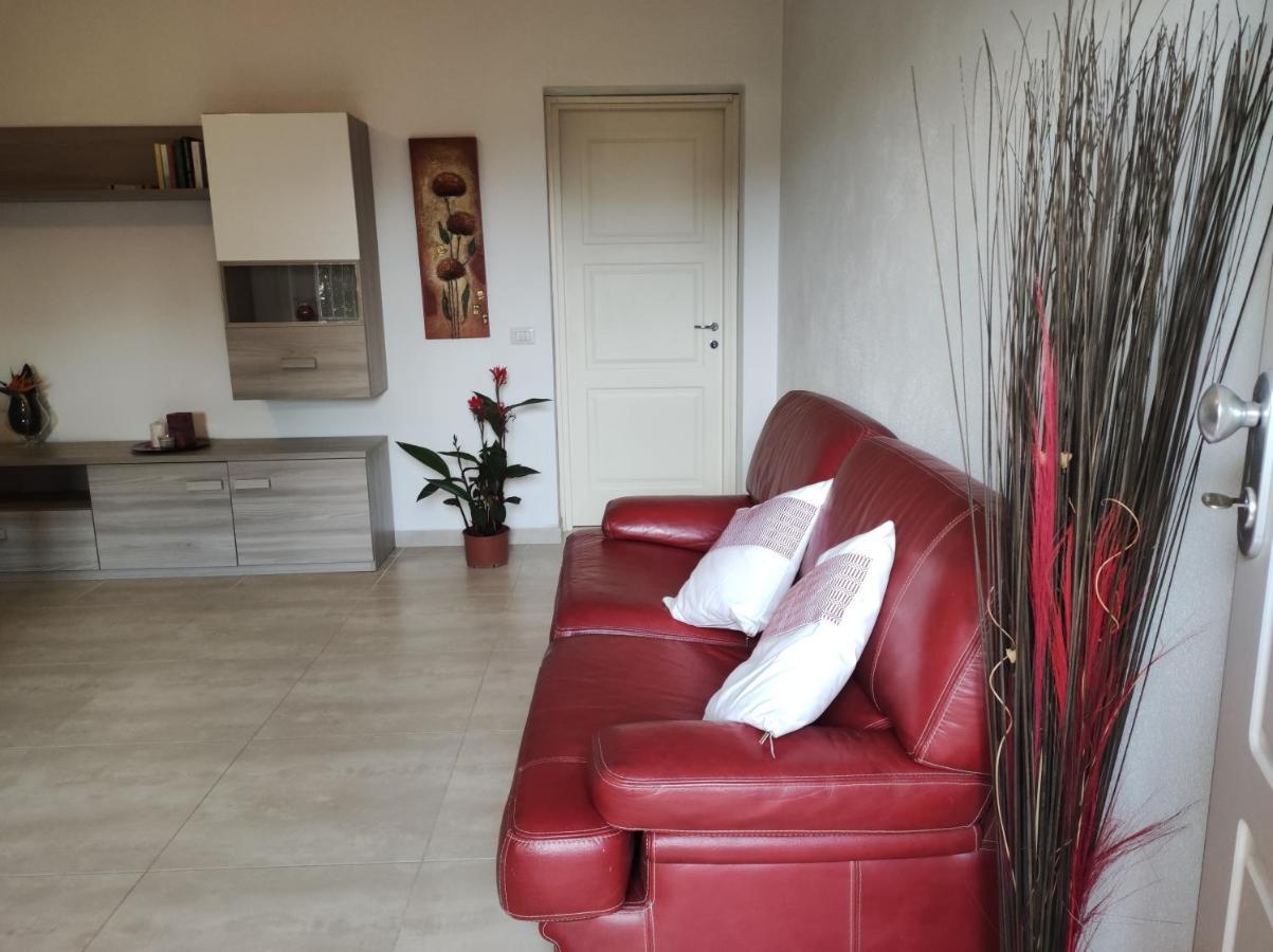 דירות אולביה La Casa Di Luca מראה חיצוני תמונה